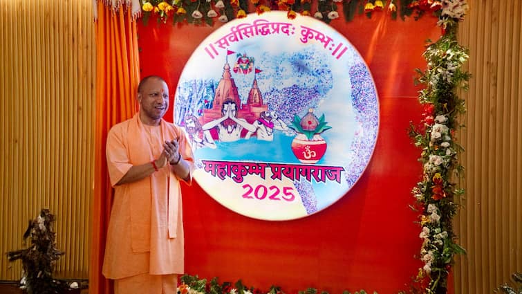 Maha Kumbh Mela 2025 Sale of meat and liquor banned in Prayagraj CM Yogi Adityanath Decision ANN महाकुंभ मेले के दौरान मांस-मदिरा की बिक्री पर रहेगी रोक, CM योगी का बड़ा फैसला