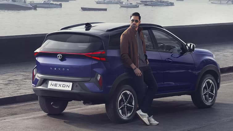 Tata Nexon 1 Lakh Rupees Down Payment Powertrain Monthly EMI On Road Price Specifications सिर्फ 1 लाख रुपये दें और घर ले आएं Tata Nexon! हर महीने देना होगा इतना अमाउंट