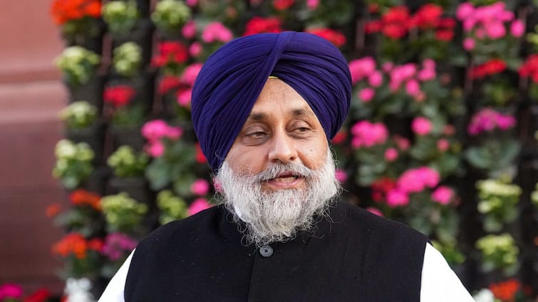 Shiromani Akali Dal will not contest Punjab assembly bypolls Sukhbir Singh Badal पंजाब विधानसभा उपचुनाव को लेकर अकाली दल का बड़ा फैसला, किया ये ऐलान