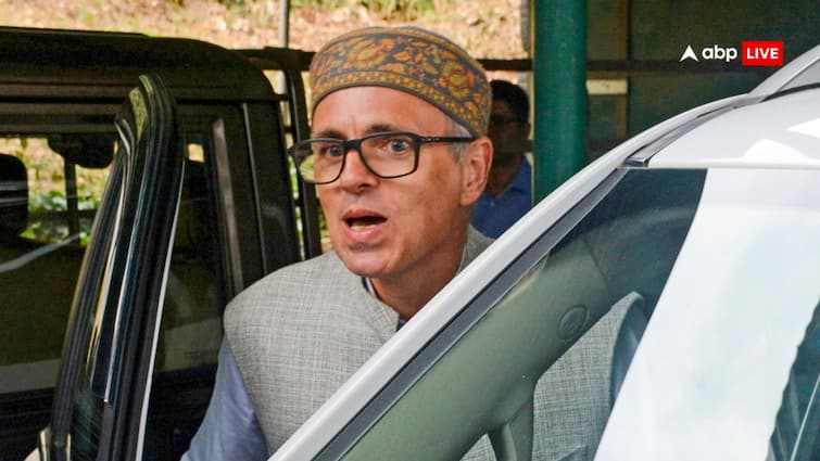 Omar Abdullah to chair meeting of administrative secretaries after taking oath Jammu Kashmir: एक्शन में उमर अब्दुल्ला, CM बनते ही करेंगे ये अहम बैठक, कार्यक्रम तय