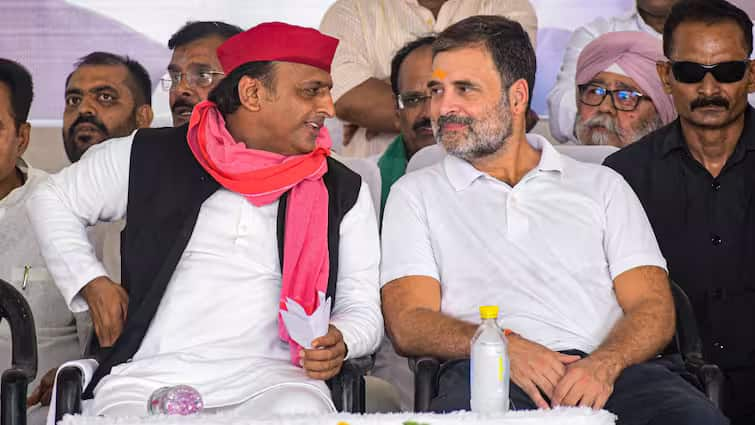 Formula set for UP by-election 2024, Know how many seats SP and Congress will contest UP Bypolls 2024: यूपी में नहीं टूटेगा गठबंधन! उपचुनाव के लिए फॉर्मूला सेट, जानें कितनी सीटों पर लड़ेगी सपा और कांग्रेस?