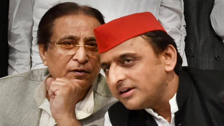 UP By Election 2024 Samajwadi Party Star Campaigners List released Names including Akhilesh Yadav Azam Khan सपा के स्टार प्रचारकों की लिस्ट में आजम खान का नाम, क्या जेल से बाहर आकर करेंगे प्रचार?