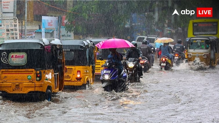 Karnataka Puducherry Tamil Nadu Andhra Pradesh Heavy Rain Alert Work From home in IT Companies NDRF Team  स्कूल-कॉलेज बंद, दफ्तरों में वर्क फ्रॉम होम... इन 4 राज्यों में भीषण बारिश का अलर्ट