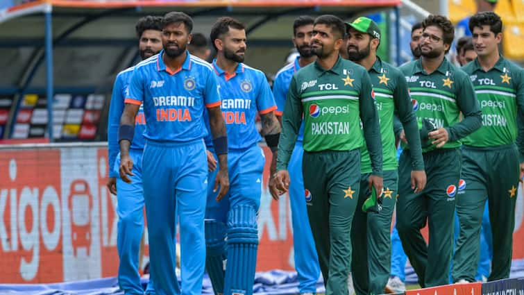 Ministry Of External Affairs On India Tour Of Pakistan For ICC Champions Trophy 2025 Latest Sports News PAK vs IND: क्या चैंपियंस ट्रॉफी खेलने पाकिस्तान जाएगी टीम इंडिया? विदेश मंत्रालय ने साफ कर दी पूरी तस्वीर