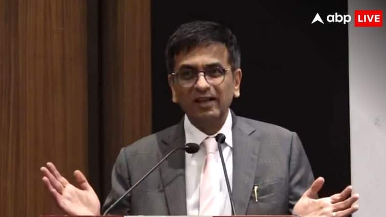 CJI Chandrachud Says Meeting a politician does not mean making a deal trust your judges ann