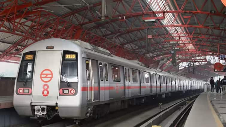 Dmrc jobs 2024 apply for various posts know all details here Metro recruitment 2024 DMRC Vacancy 2024: दिल्ली मेट्रो में जॉब का शानदार मौका, नहीं देनी होगी लिखित परीक्षा...इतनी मिलेगी सैलरी, ऐसे करें अप्लाई