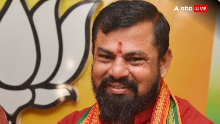 Sanatan Dharma Sansad BJP MLA T Raja Singh says Whoever points a finger at Hindus will be finished off ANN ‘हिंदुओं पर जो उंगली उठाएगा उसका काम तमाम हो जाएगा’, सनातन धर्म संसद में बोले बीजेपी विधायक टी राजा